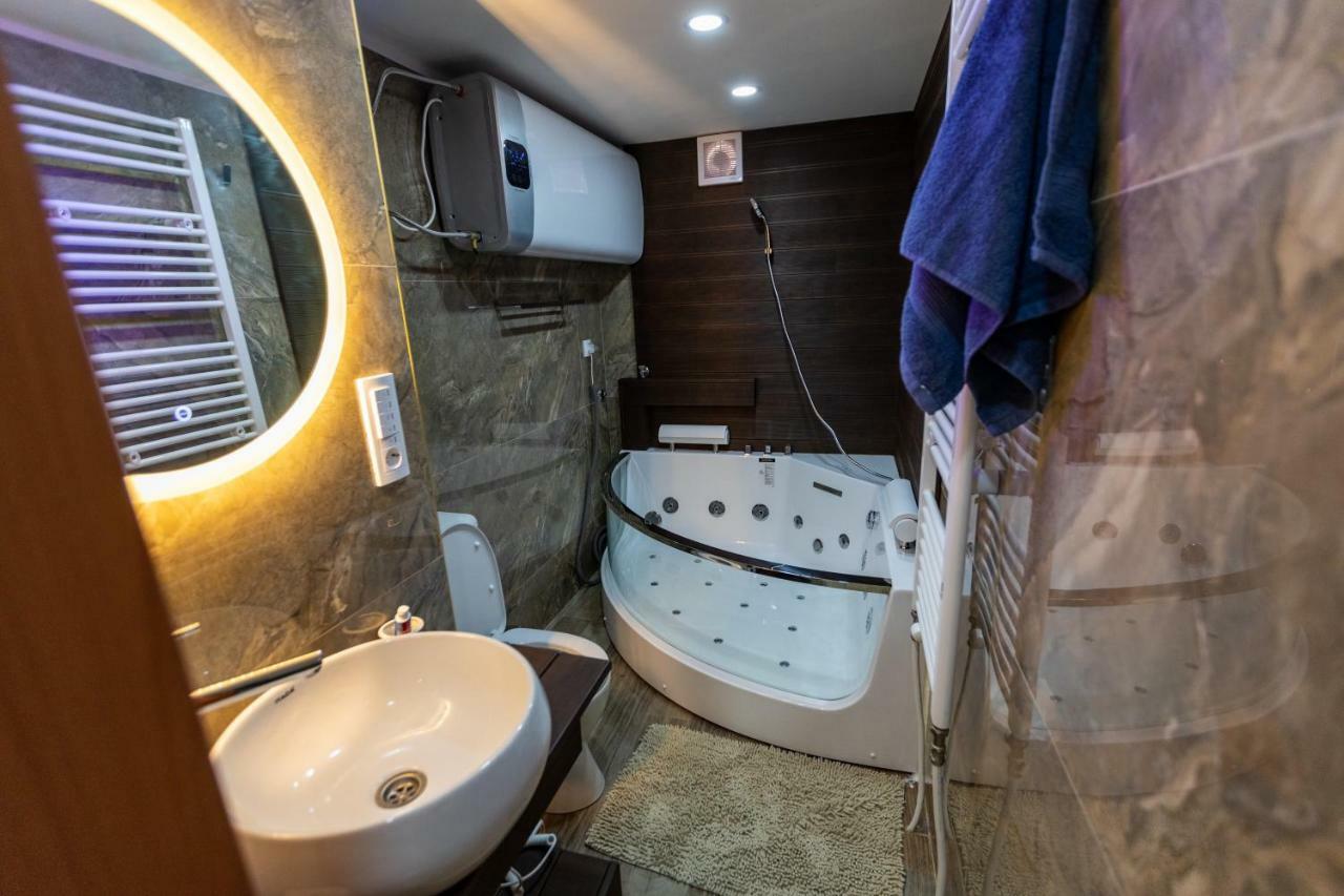 Deluxe Dreams & Apartment Sabac