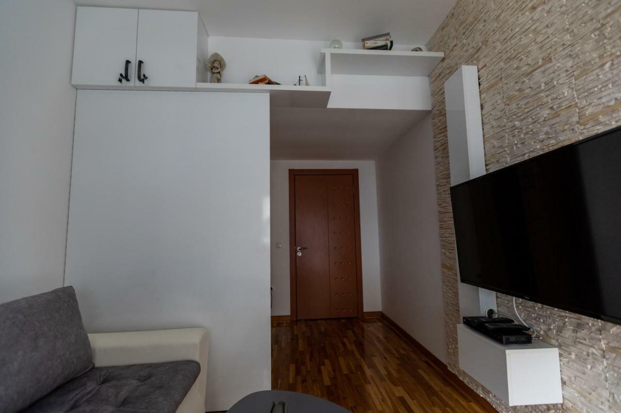 Deluxe Dreams & Apartment *
